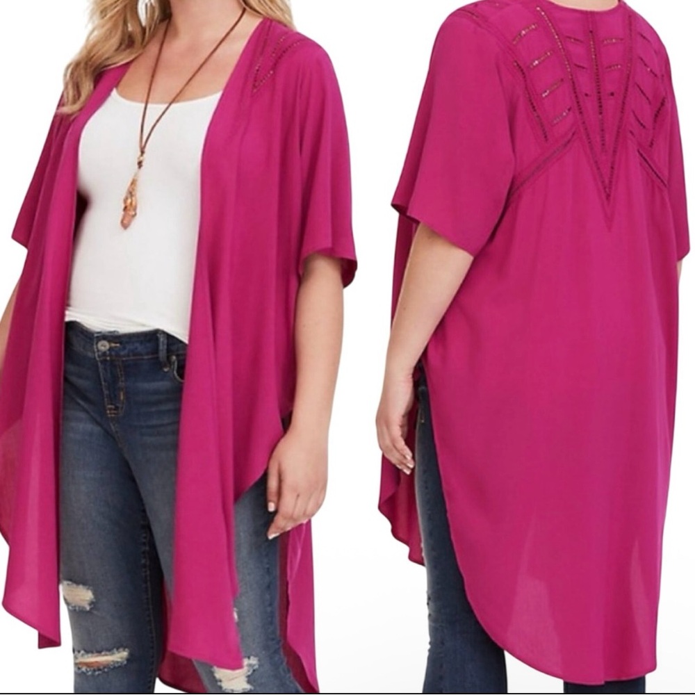 Torrid Challis Kimono Open Short Sleeves Eyelet Berry
Pink NEW Plus Womens 00/0